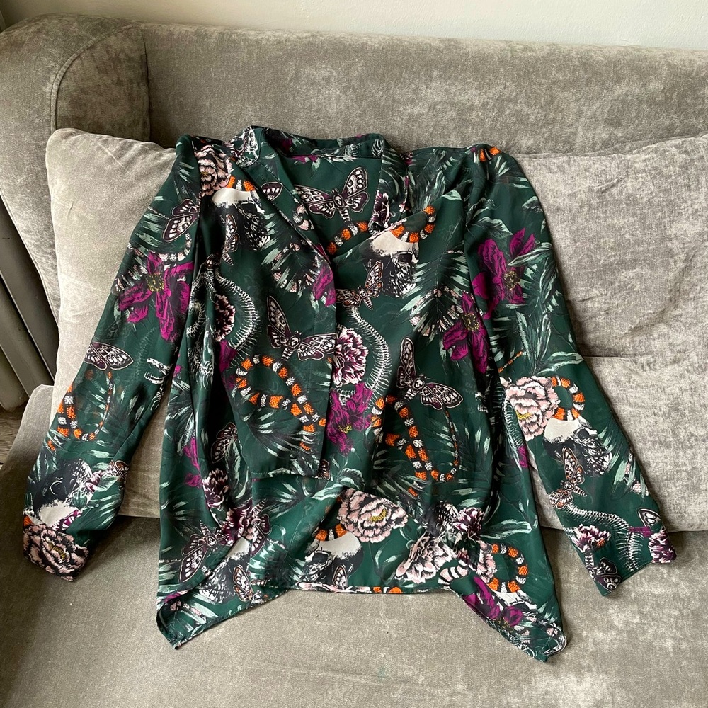 sheer blouse. Size Small. Label cut off